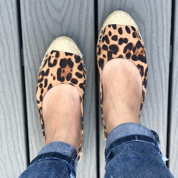 WILLOW Leopard Print Flats - Picture 3 of 8